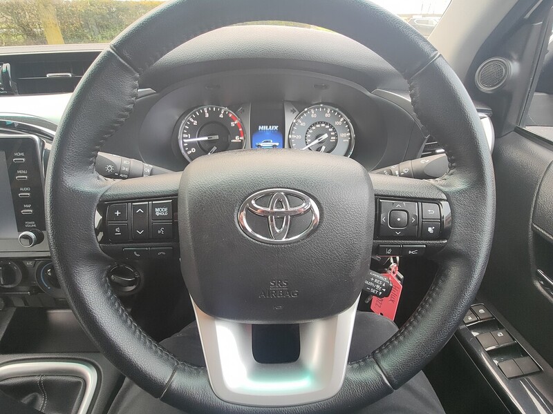 Toyota 2.4 D-4D Icon 2.4 4dr Pickup Manual Diesel