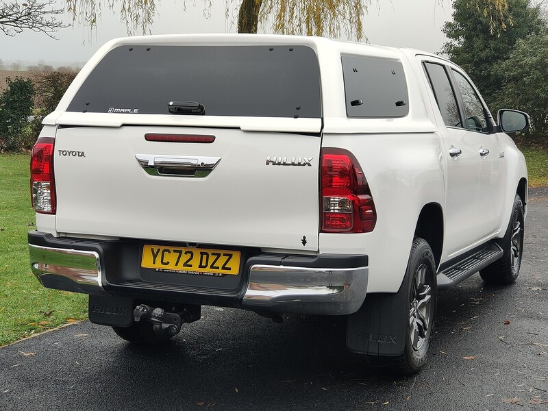 Toyota 2.4 D-4D Icon 2.4 4dr Pickup Manual Diesel
