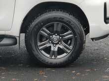 Toyota Hilux D-4D Icon 2.4 Manual