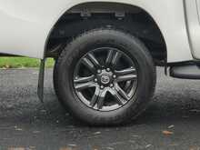 Toyota Hilux D-4D Icon 2.4 Manual