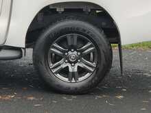 Toyota Hilux D-4D Icon 2.4 Manual