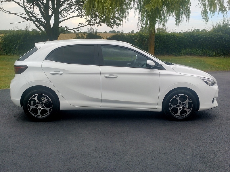 MG 1.5 Hybrid+ Trophy 1.5 5dr Hatchback Automatic Petrol Hybrid