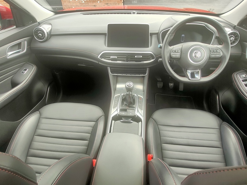 MG 1.5T-GDI Trophy 1.5 5dr SUV Manual Petrol