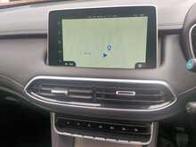 MG HS 1.5 T-Gdi Trophy