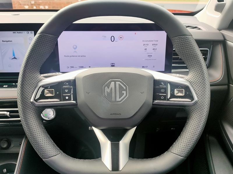 MG 1.5T-GDI Trophy 1.5 5dr SUV Automatic Petrol