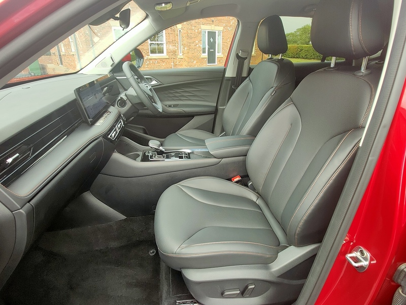 MG 1.5T-GDI Trophy 1.5 5dr SUV Automatic Petrol