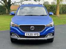 MG ZS 1.5 Exclusive Manual