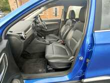 MG ZS 1.5 Exclusive Manual