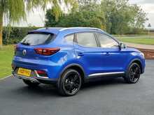 MG ZS 1.5 Exclusive Manual