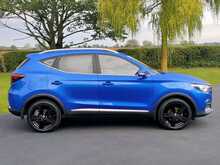 MG ZS 1.5 Exclusive Manual