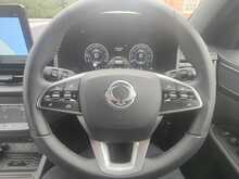 KGM Musso Saracen Q270