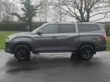 KGM Musso Saracen Q270