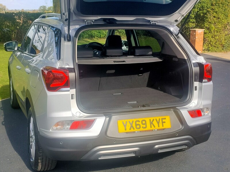 SsangYong Pioneer 1.6 5dr SUV Automatic Diesel