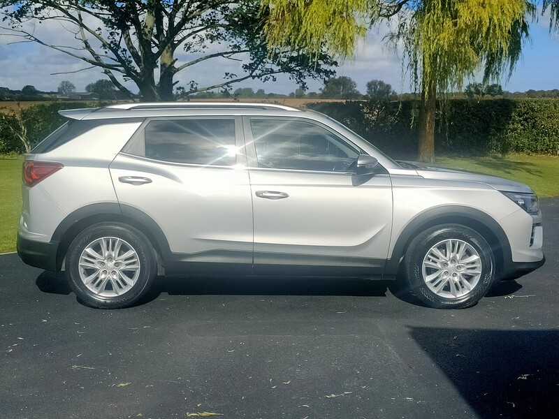 SsangYong Pioneer 1.6 5dr SUV Automatic Diesel