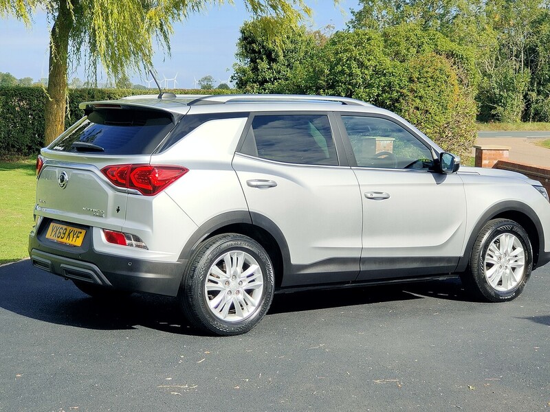 SsangYong Pioneer 1.6 5dr SUV Automatic Diesel