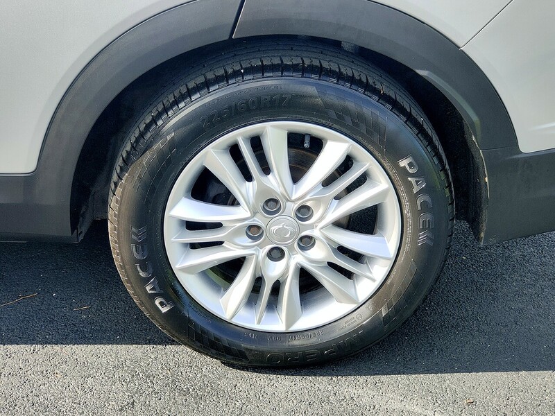 SsangYong Pioneer 1.6 5dr SUV Automatic Diesel