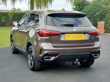 MG HS 1.5 T-Gdi Trophy DCT