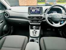 Hyundai Kona 1.6 Hybrid SE Connect