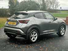 Nissan Juke DIG-T N-Connecta SUV 1.0 Automatic Petrol