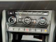 Skoda Karoq TSI ACT SportLine SUV 1.5 Automatic Petrol