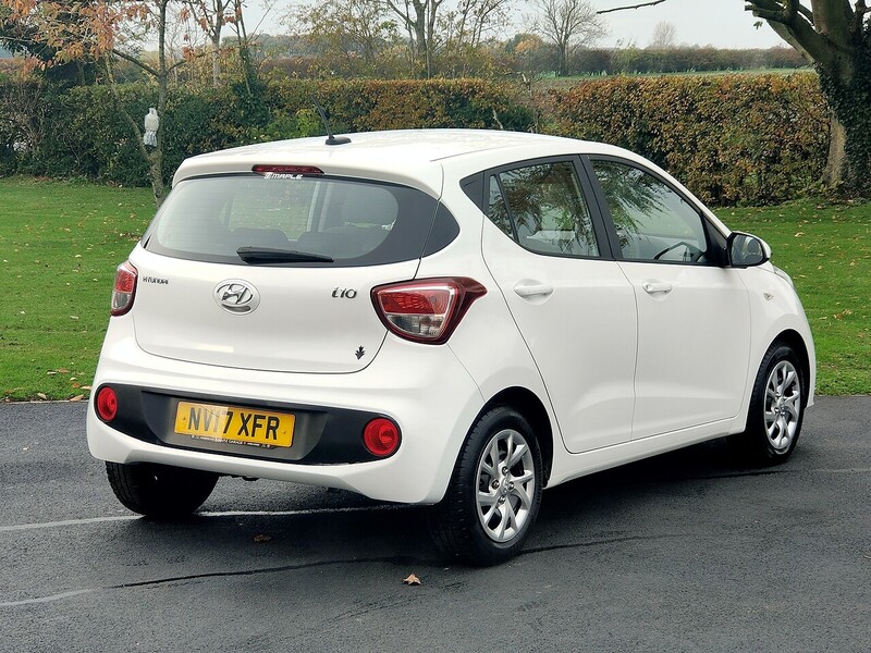 Hyundai 1.0 SE 1.0 5dr Hatchback Manual Petrol