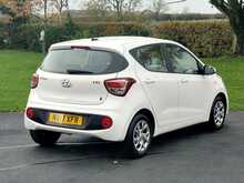 Hyundai i10 1.0 SE 5dr Manual