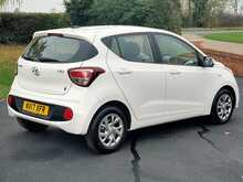 Hyundai i10 1.0 SE 5dr Manual