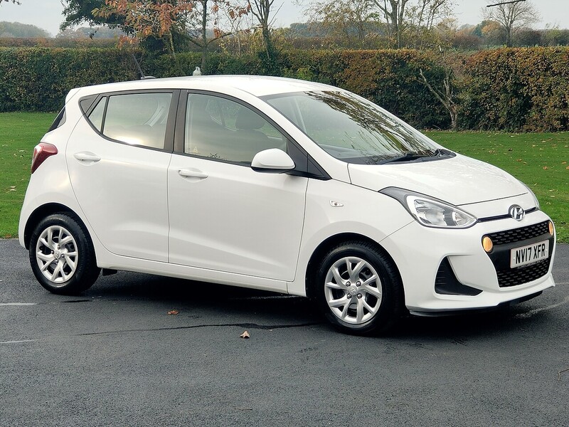 Hyundai 1.0 SE 1.0 5dr Hatchback Manual Petrol