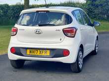 Hyundai i10 1.0 SE 5dr Manual