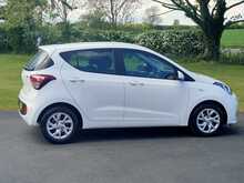 Hyundai i10 1.0 SE 5dr Manual