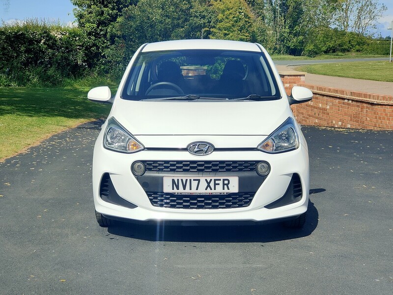Hyundai 1.0 SE 1.0 5dr Hatchback Manual Petrol