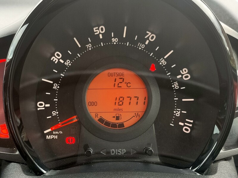 Peugeot 1.0 Collection 1.0 5dr Hatchback Manual Petrol