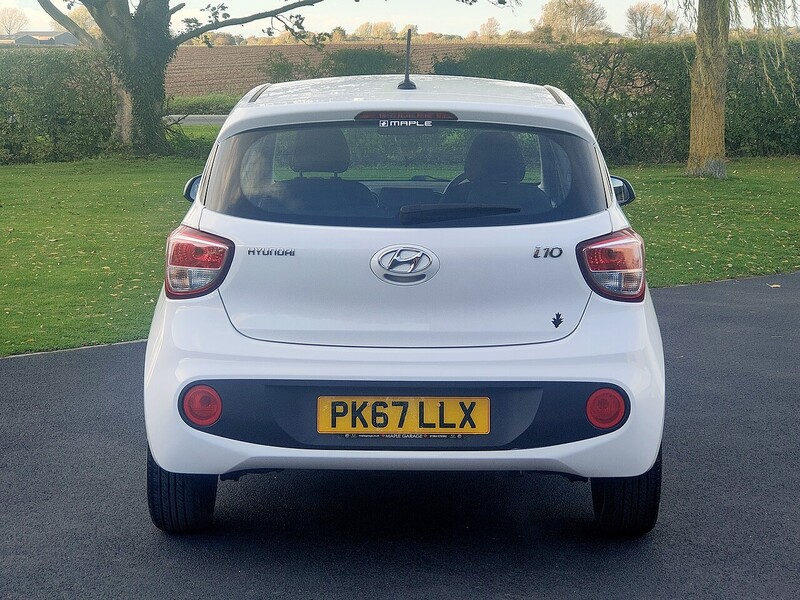 Hyundai 1.0 SE 1.0 5dr Hatchback Manual Petrol
