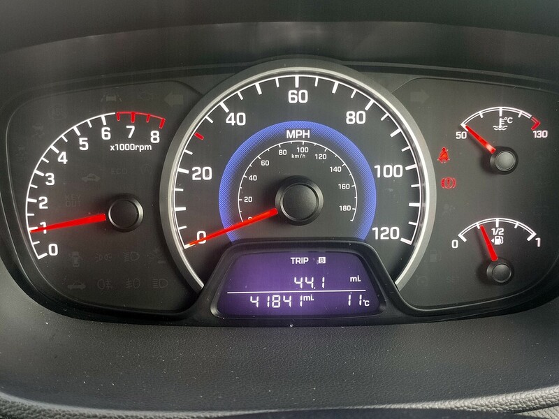 Hyundai 1.0 SE 1.0 5dr Hatchback Manual Petrol