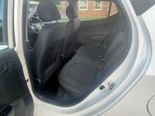 Hyundai 1.0 SE 5dr Hatchback