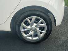 Hyundai 1.0 SE 5dr Hatchback