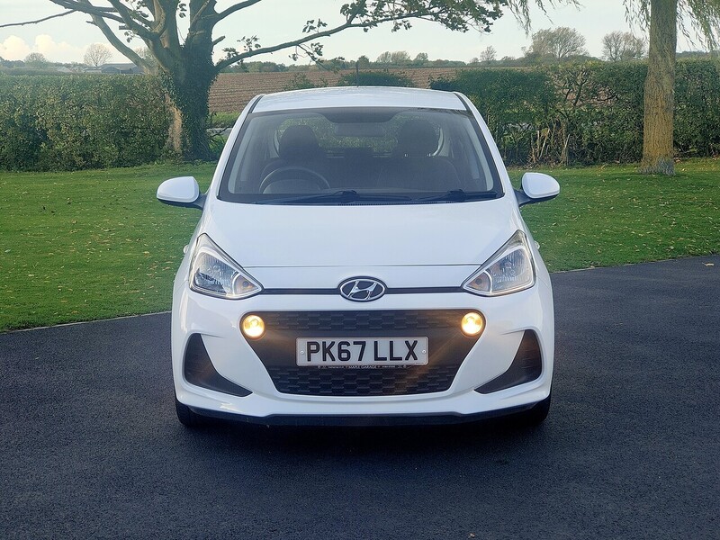 Hyundai 1.0 SE 1.0 5dr Hatchback Manual Petrol