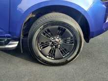 Isuzu D-Max V-Cross Auto