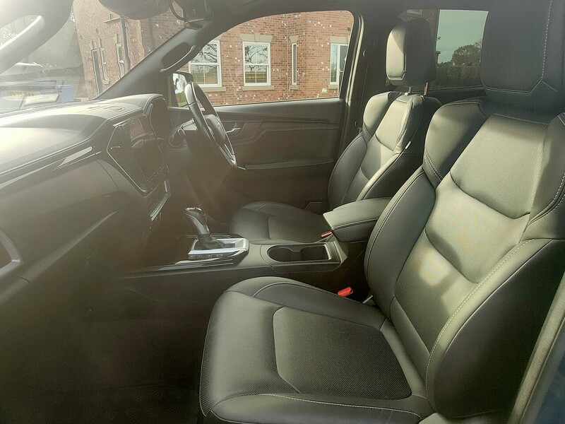 Isuzu V-Cross NO VAT 1.9 4dr Pickup Automatic Diesel