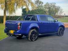 Isuzu D-Max V-Cross Auto