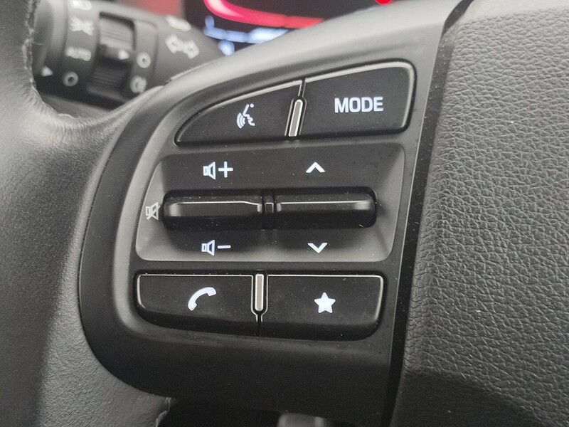 Hyundai 1.0 Advance Hatchback 5dr Petrol Auto Euro 6 (s/s) (67 ps)