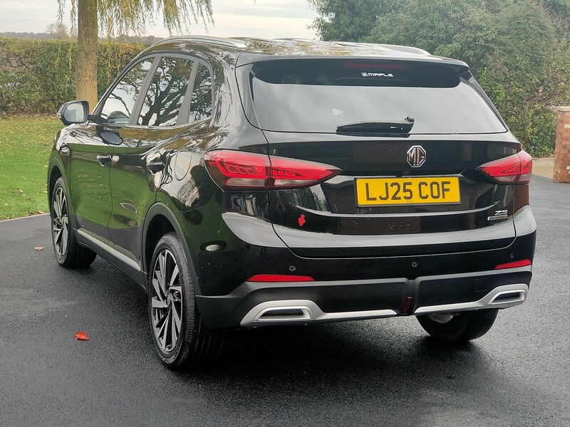 MG Hybrid+ Trophy 1.5 5dr SUV Automatic Petrol Hybrid