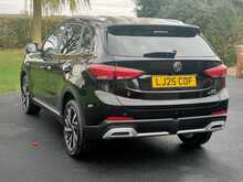 MG ZS 1.5 Trophy Hybrid+ Auto