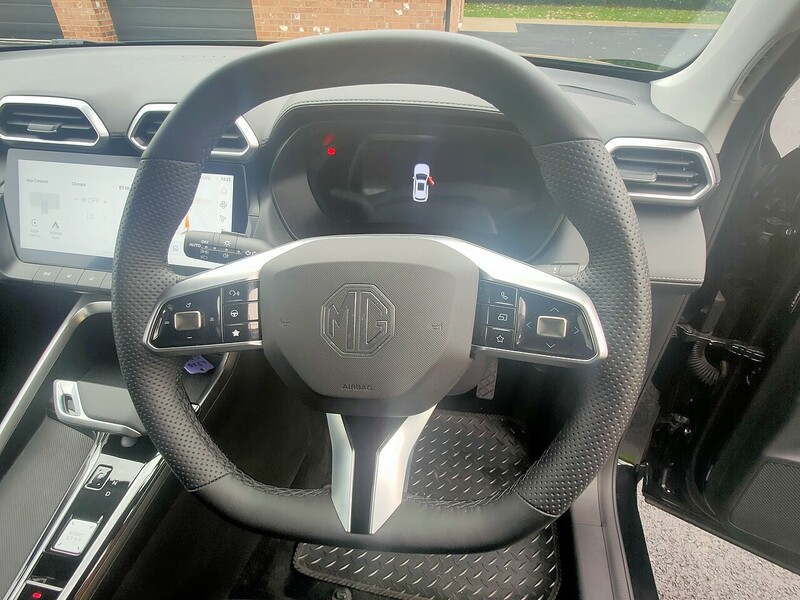 MG Hybrid+ Trophy 1.5 5dr SUV Automatic Petrol Hybrid