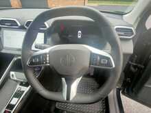 MG ZS 1.5 Trophy Hybrid+ Auto