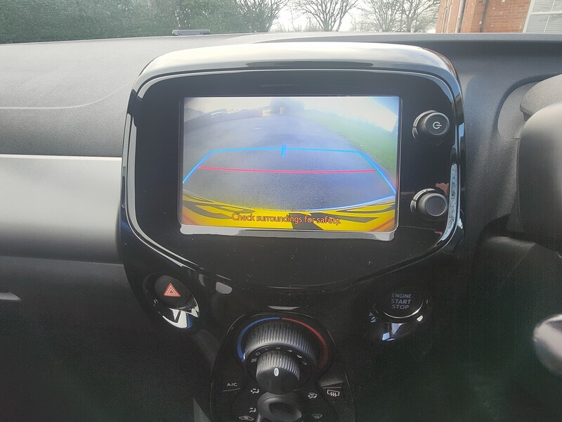 Peugeot 1.2 PureTech Allure Hatchback 3dr Petrol Manual Euro 6 (82 ps)