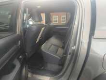 Toyota Hilux 2.8 Invincible X Double Cab