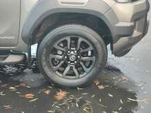 Toyota Hilux 2.8 Invincible X Double Cab