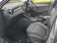 MG ZS 1.0T Exclusive Auto