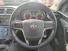 MG GS 1.5T Exclusive Manual